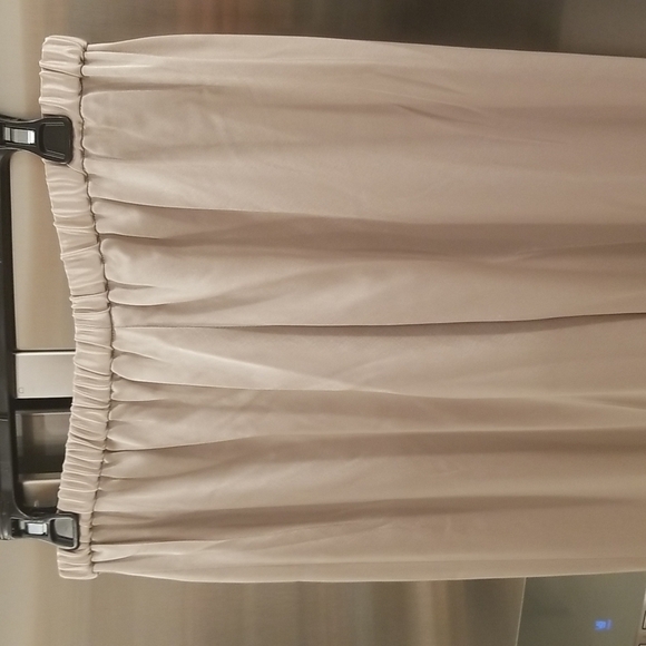 💕ST. JOHN💕 Liquid Satin Pant Elastic Back Pull-On Wide-Leg ~ Travertine M NWOT - Picture 14 of 16